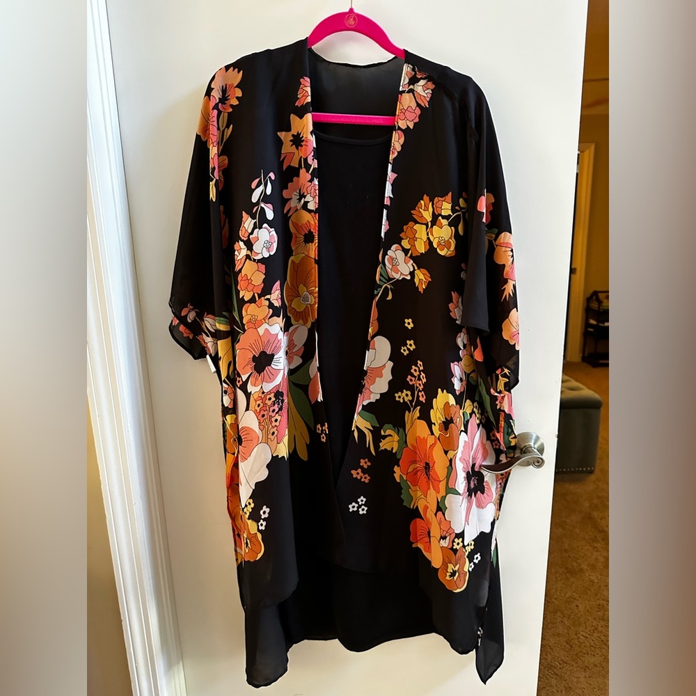 Chiffon kimono coverup black print